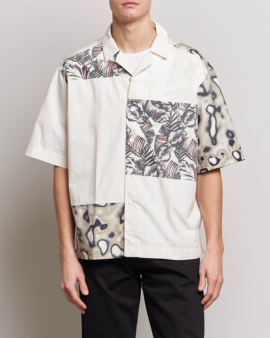 Mies | BOSS ORANGE | BOSS ORANGE | Lapis Resort Collar Printed Short Sleeve Shirt Bei