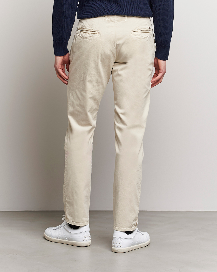 Mies | Housut | Incotex | Slim Fit Garment Dyed Slacks Off White