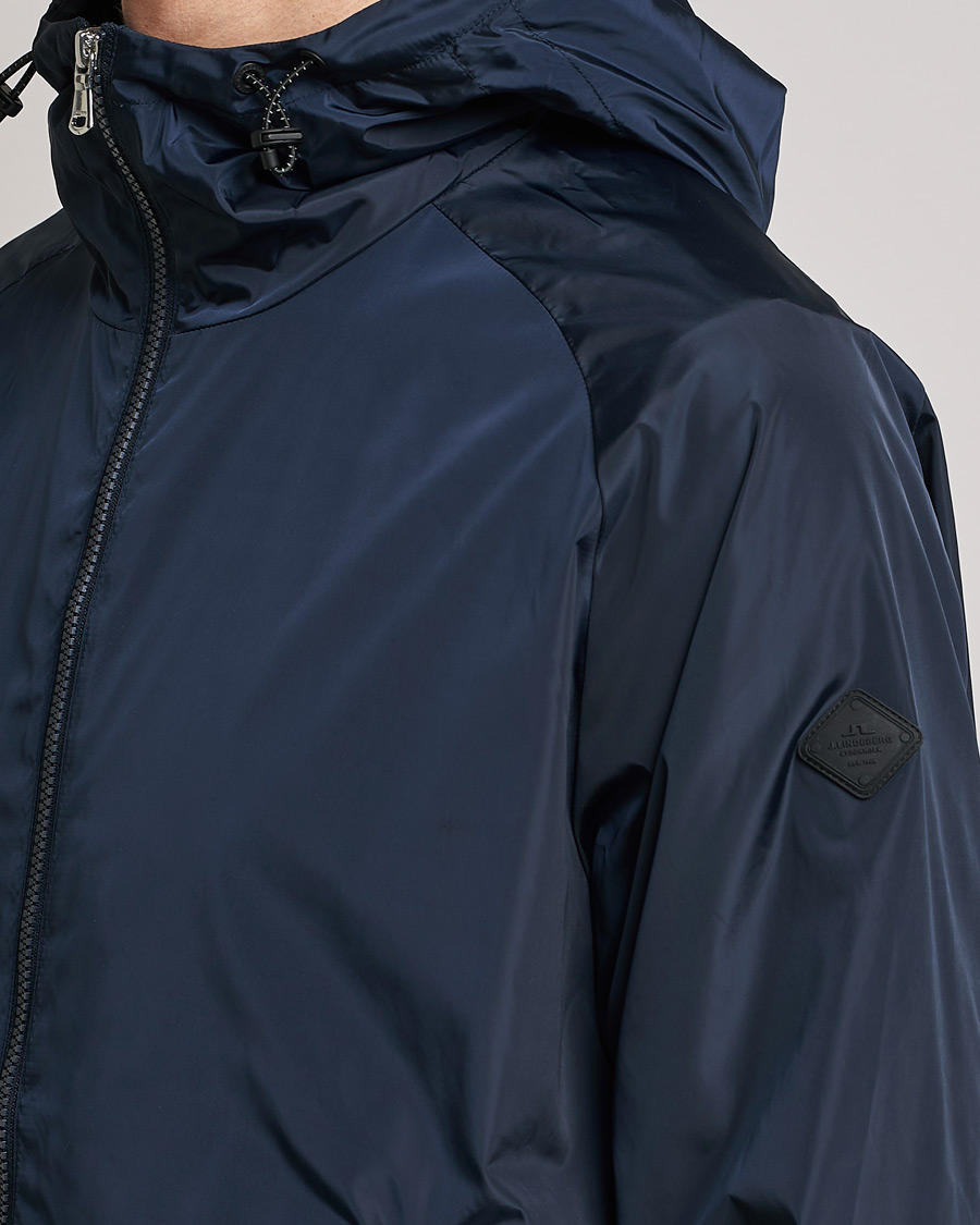Mies | Takit | J.Lindeberg | Trace Solid Padded Poly Jacket Navy
