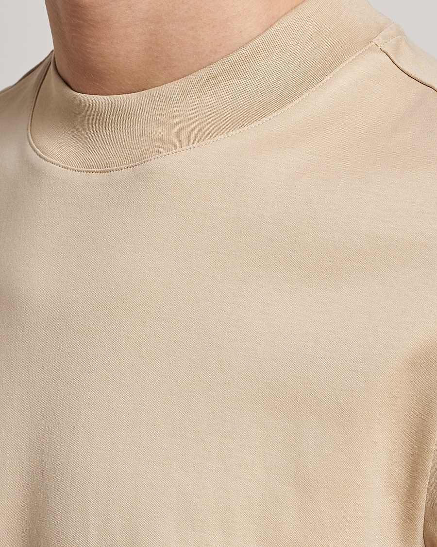 Mies | T-paidat | J.Lindeberg | Ace Mock Neck Mercerized Cotton T-Shirt Safari Beige