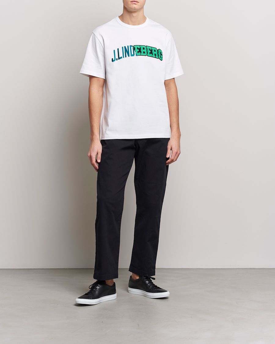 Mies | T-paidat | J.Lindeberg | Camilo Graphic Heavy T-Shirt White