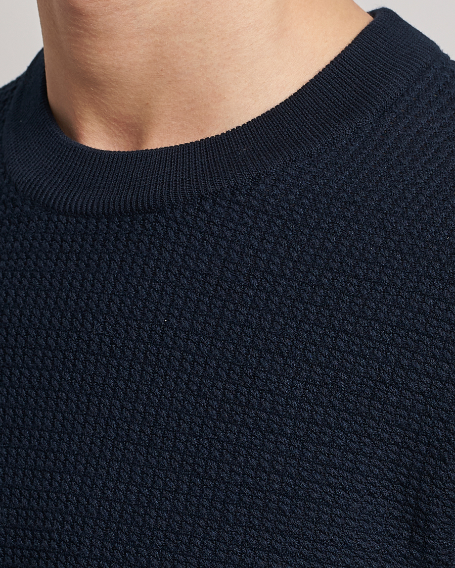 Mies | Puserot | J.Lindeberg | Arthur Structure Organic Cotton Crew Neck Navy