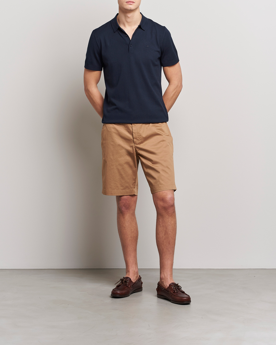 Mies | Shortsit | J.Lindeberg | Nathan Super Satin Shorts Tiger Brown