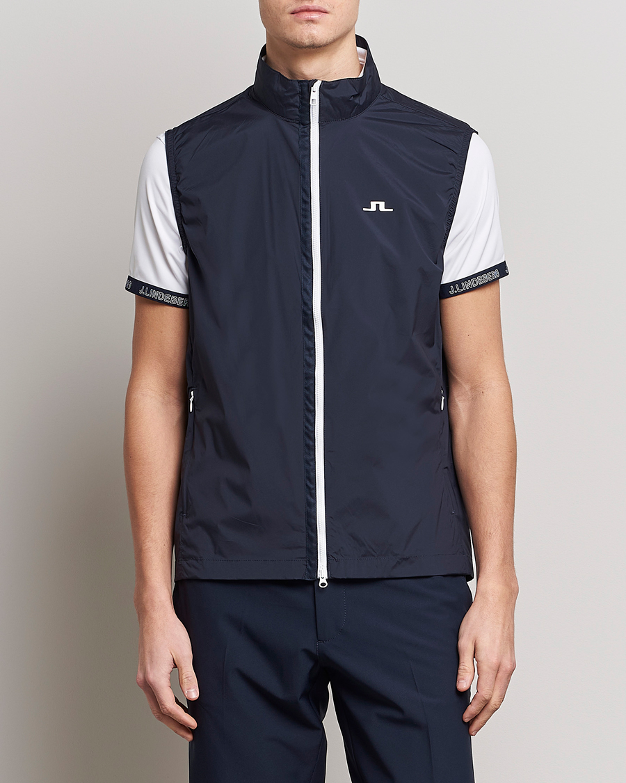 Mies | Ulkoliivit | J.Lindeberg | Ash Light Packable Vest Navy