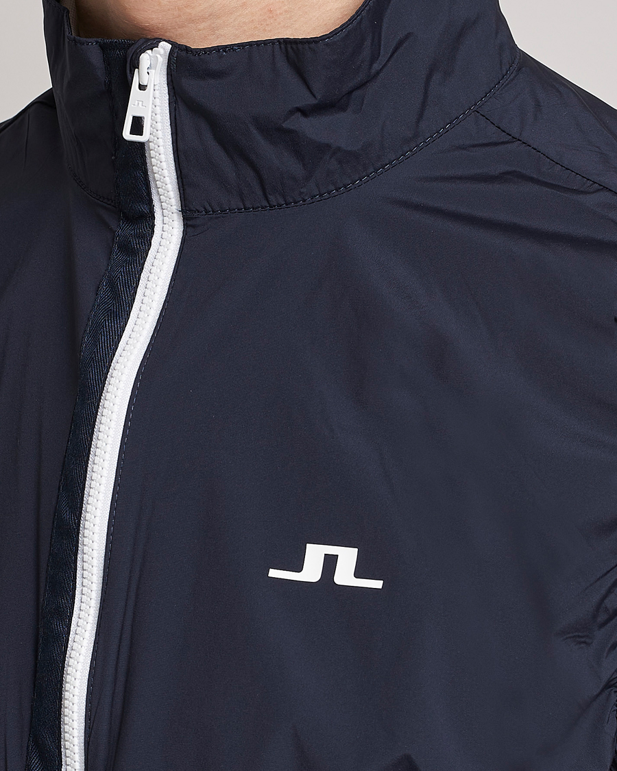 Mies | Ulkoliivit | J.Lindeberg | Ash Light Packable Vest Navy