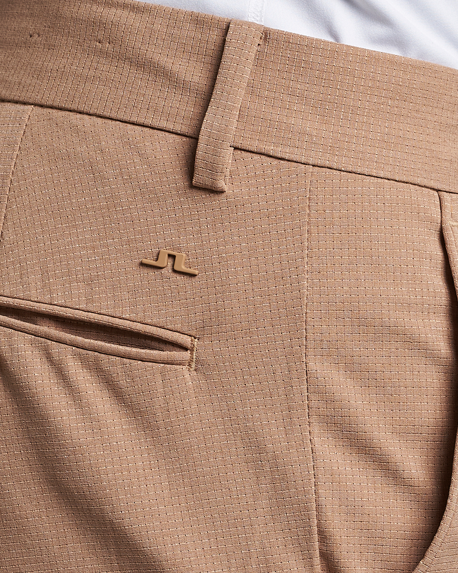 Mies | Housut | J.Lindeberg | Vent Golf Trousers Tiger Brown