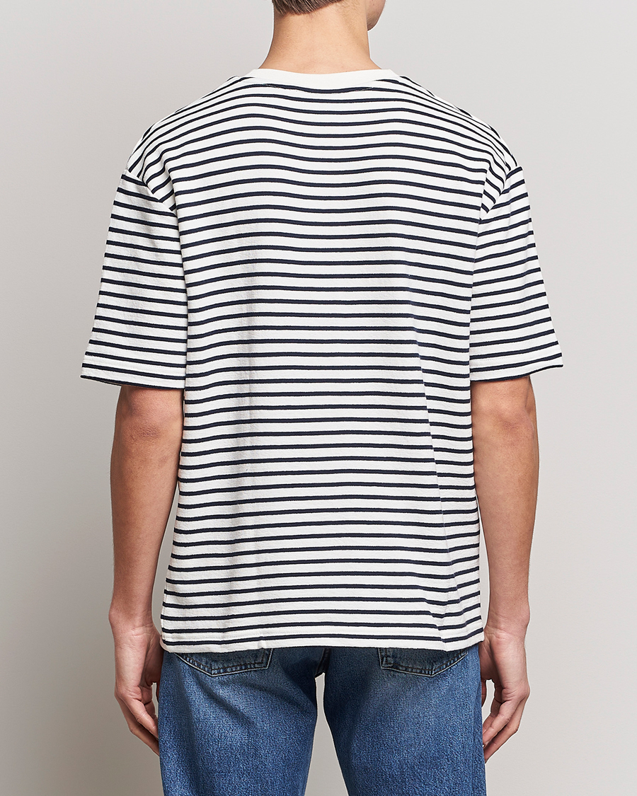 Mies | T-paidat | GANT | Stripe Heavy Tee Eavning Blue
