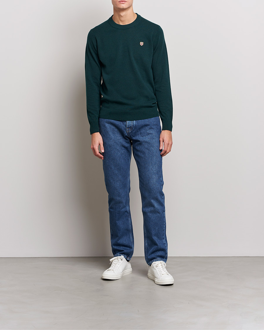 Mies | Puserot | GANT | Banner Shield Lambswool Crew Neck Ratran Green