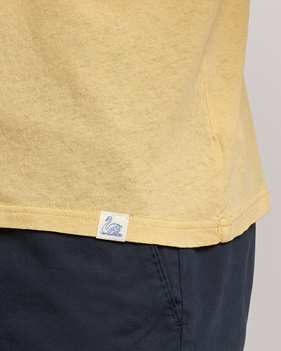Mies | T-paidat | Merz b. Schwanen | Organic Cotton Washed Crew Neck T-Shirt Yellow