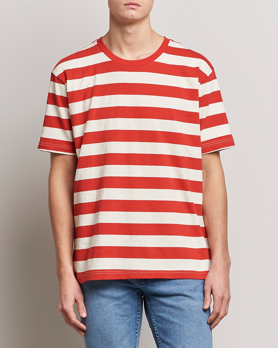 Mies |  | Nudie Jeans | Uno Blockstripe Crew Neck T-Shirt Off White/Red