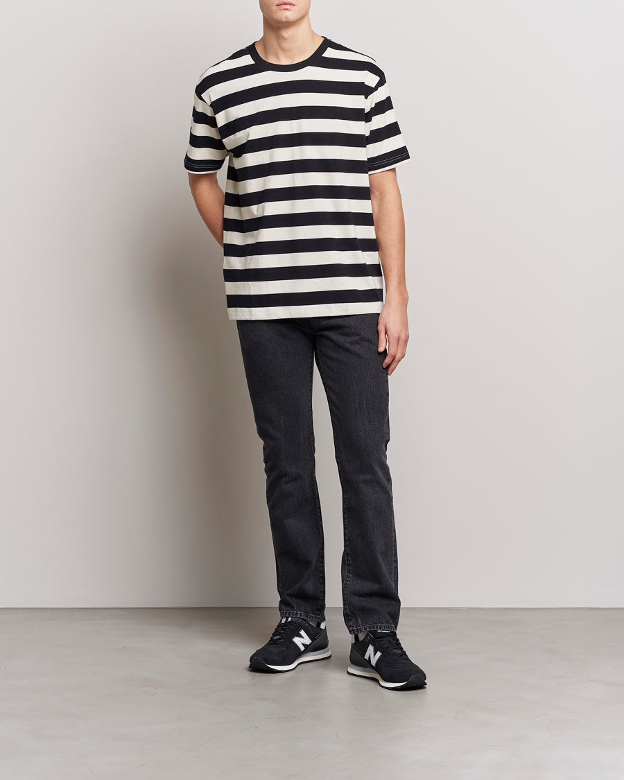 Mies | T-paidat | Nudie Jeans | Uno Blockstripe Crew Neck T-Shirt Off White/Black