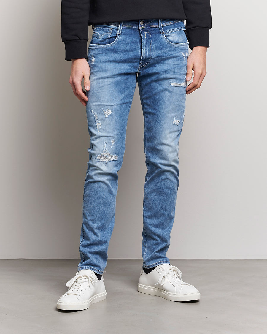 Mies |  | Replay | Anbass Hyperflex X-Lite Shredded Jeans Light Blue