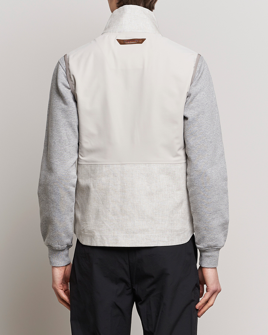 Mies | Ulkoliivit | SEASE | V-8 Linen Gilet Light Beige