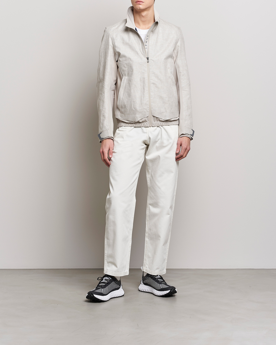 Mies | Takit | SEASE | Windseeker Linen Jacket Light Beige