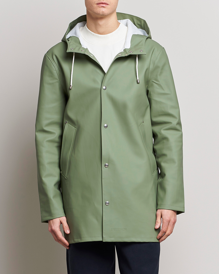 Mies | Sadetakit | Stutterheim | Stockholm Raincoat Alfa Green