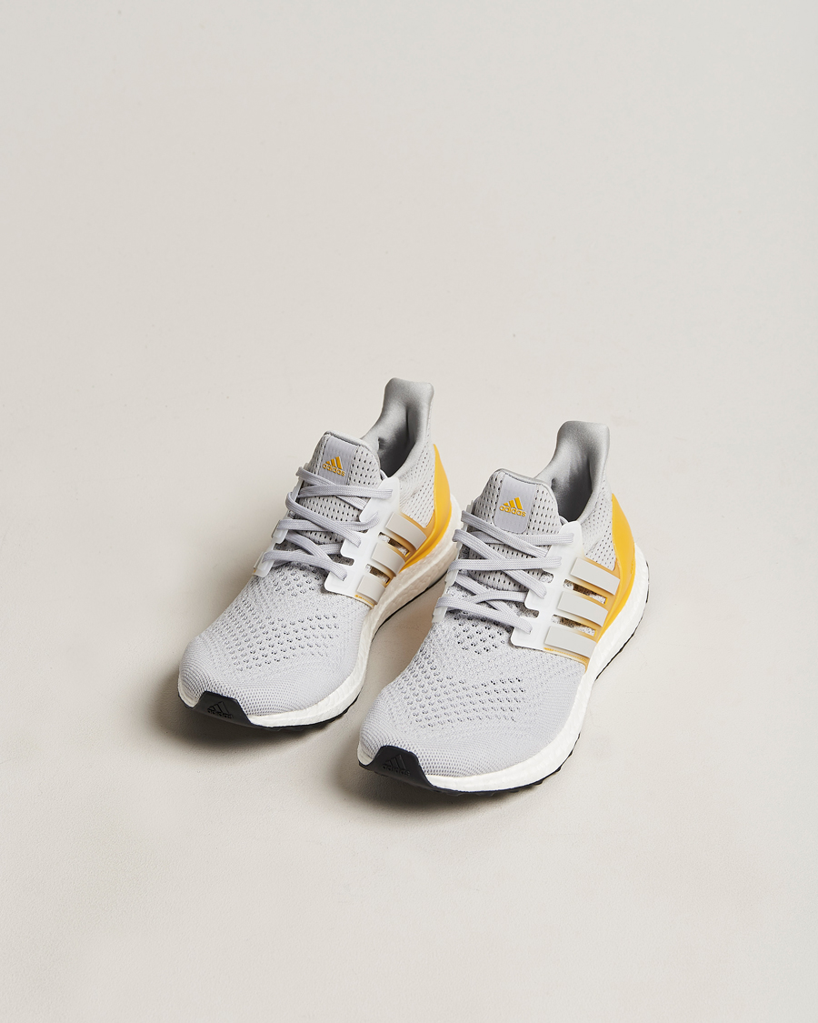 Mies | adidas Originals Ultraboost 1.0 Sneaker Grey/Gold | adidas Originals | Ultraboost 1.0 Sneaker Grey/Gold