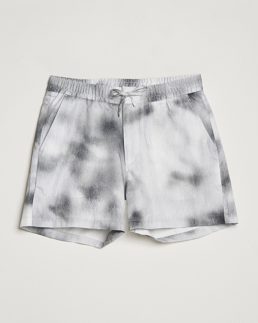 Mies | Shortsit | Tiger of Sweden | Twolum Printed Shorts Print