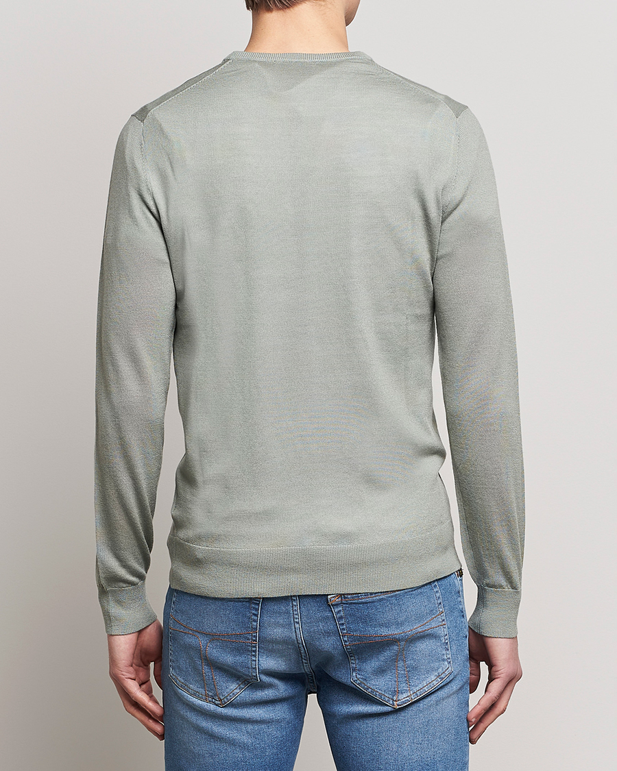 Mies | Puserot | Tiger of Sweden | Nichols Extra Fine Merino Crew Neck Shadow