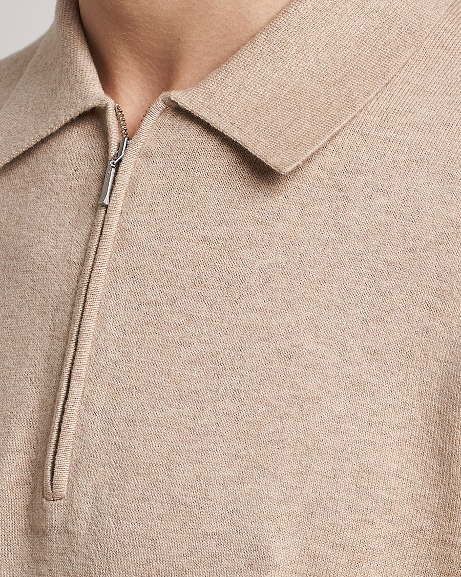 Mies | Puserot | Tiger of Sweden | Orbit Merino Wool Half Zip Beige Melange
