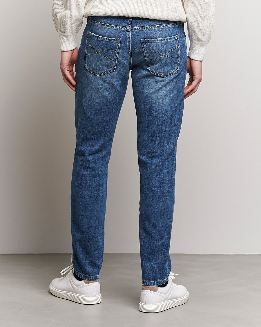 Mies | Farkut | Brunello Cucinelli | Slim Fit Jeans Dark Wash