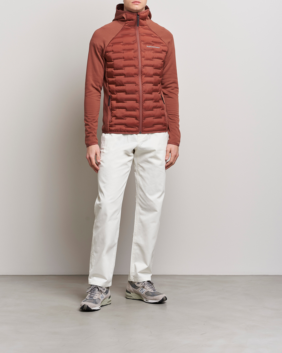 Mies | Takit | Peak Performance | Argon Hybrid Light Hood Jacket Classic Clay