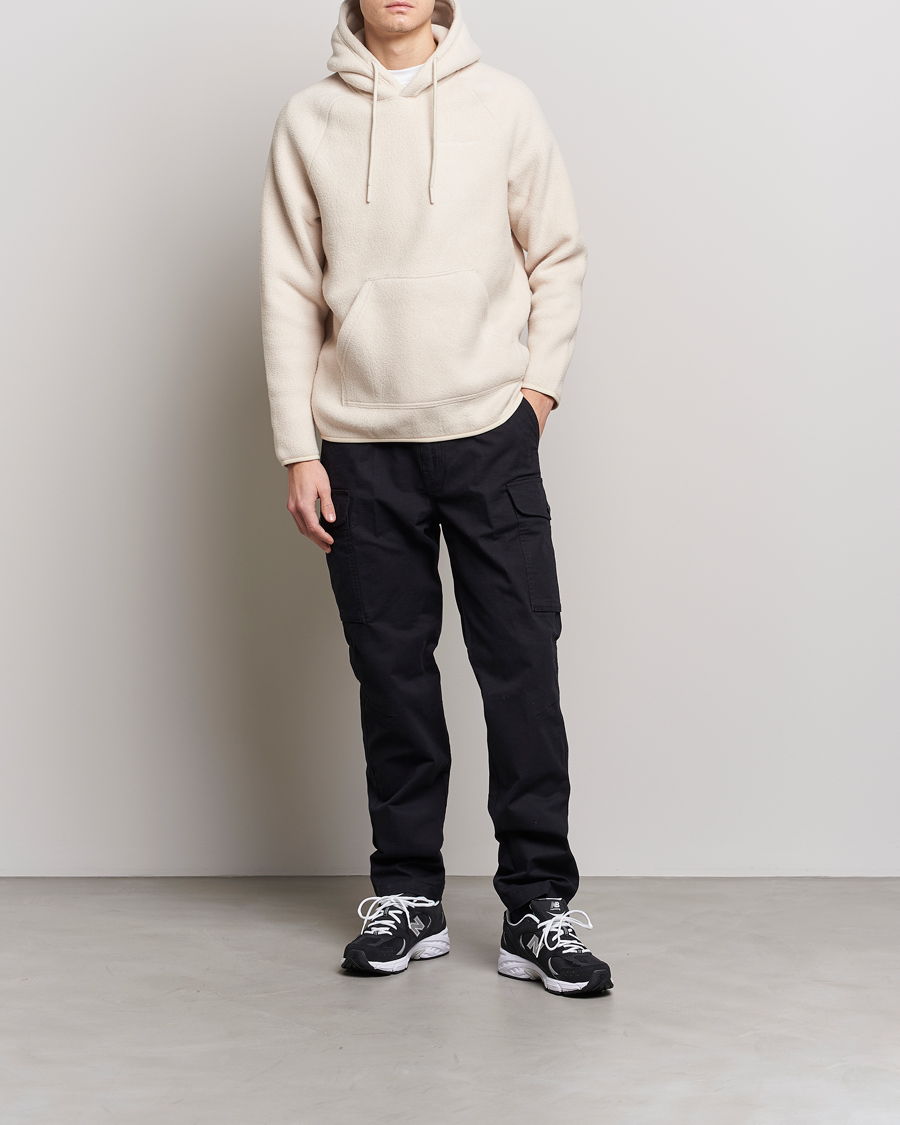 Mies | Puserot | Peak Performance | Fleece Hood Sand Fog