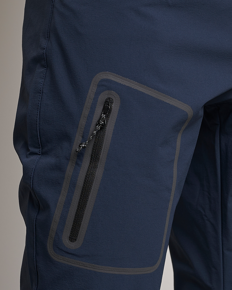 Mies | Housut | Peak Performance | Tech Light Woven Scale Pants Blue Shadow