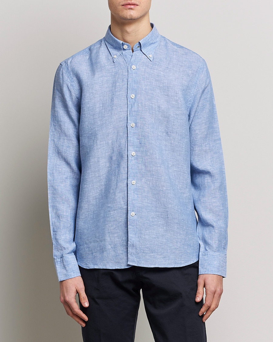 Mies | Pellavan paluu | Oscar Jacobson | Regular Fit Button Down Linen Shirt Light Blue