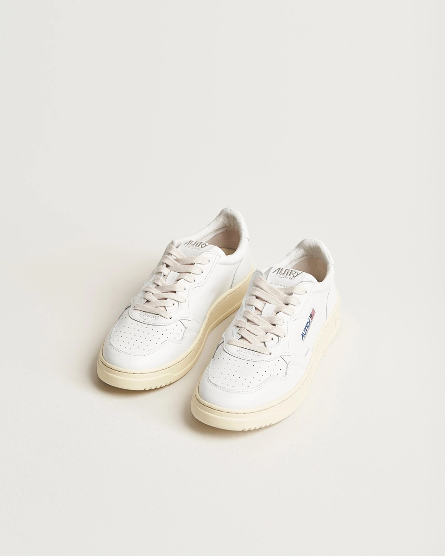Mies | Tennarit | Autry | Medalist Low Sneaker White