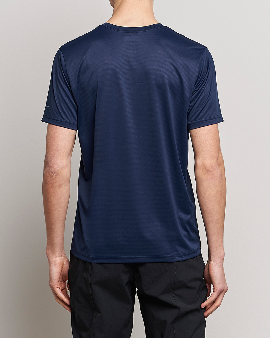 Mies | T-paidat | Columbia | Hike Function T-shirt Collegiate Navy