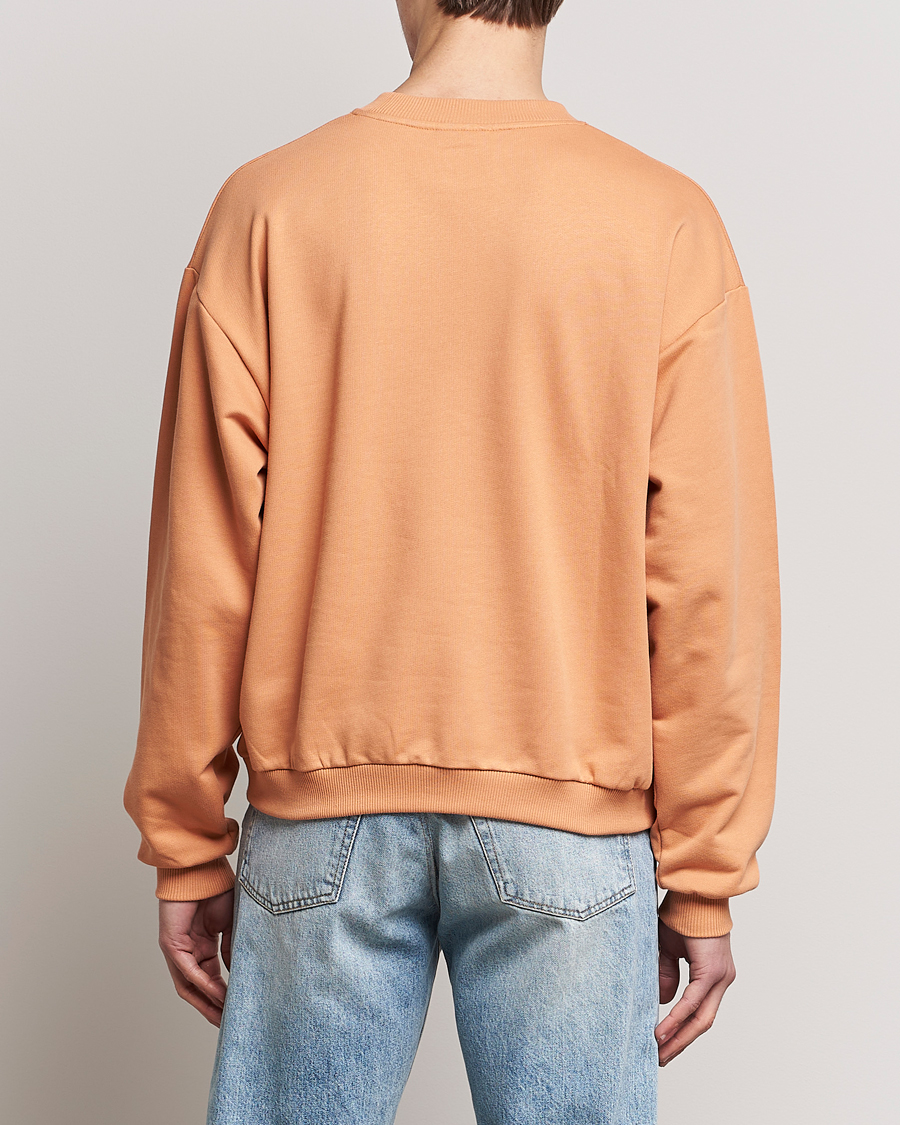 Mies | Puserot | Drôle de Monsieur | Classic NFPM Sweatshirt Peach