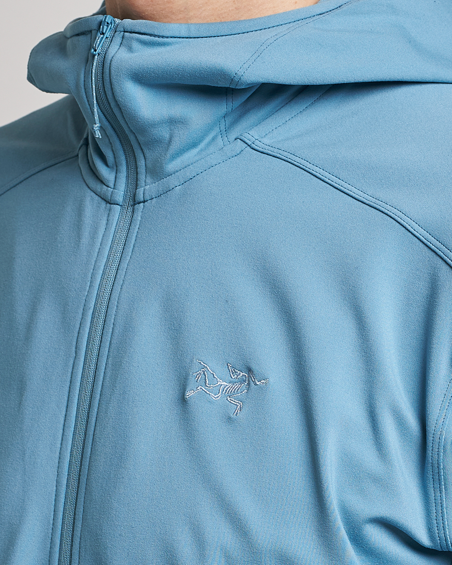 Mies | Puserot | Arc'teryx | Kyanite LT Full Zip Sweat Hoodie Solace