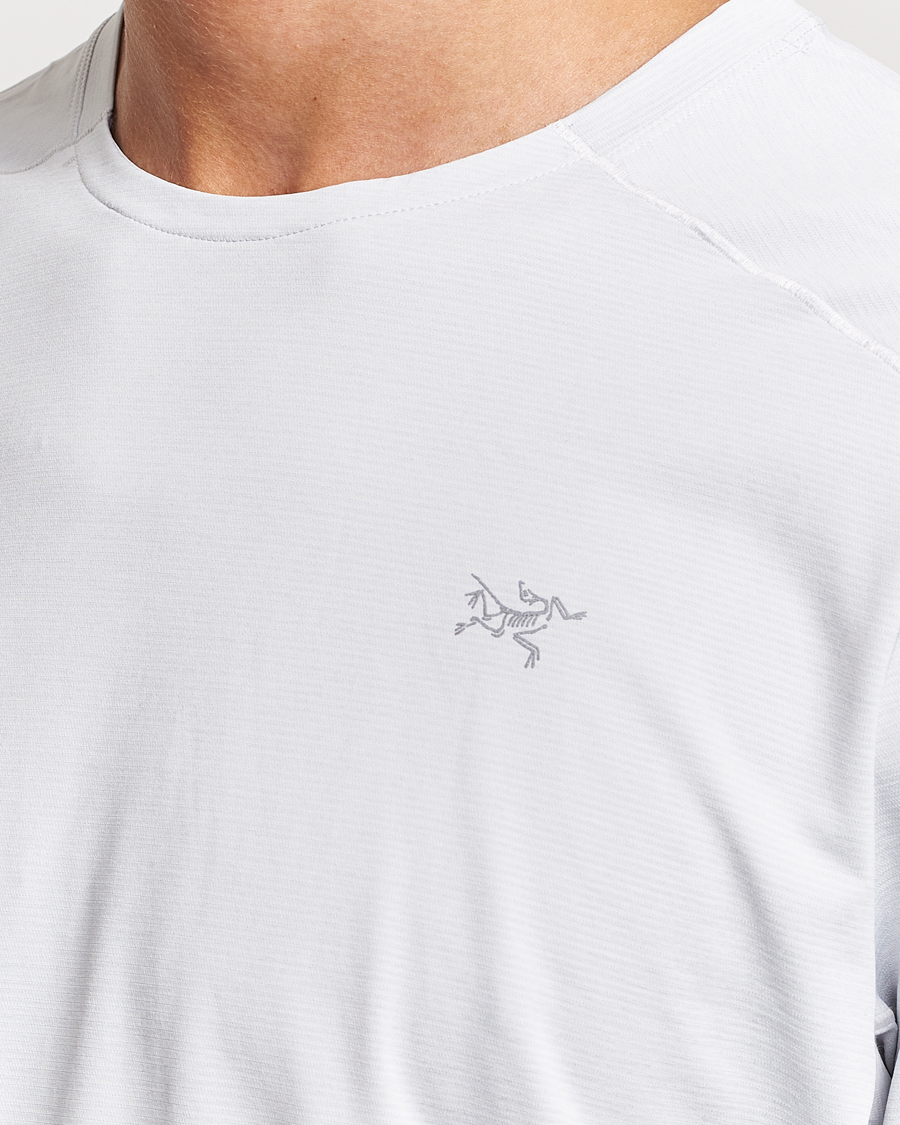 Mies | T-paidat | Arc'teryx | Cormac Crew Neck Tee Atmos Heather