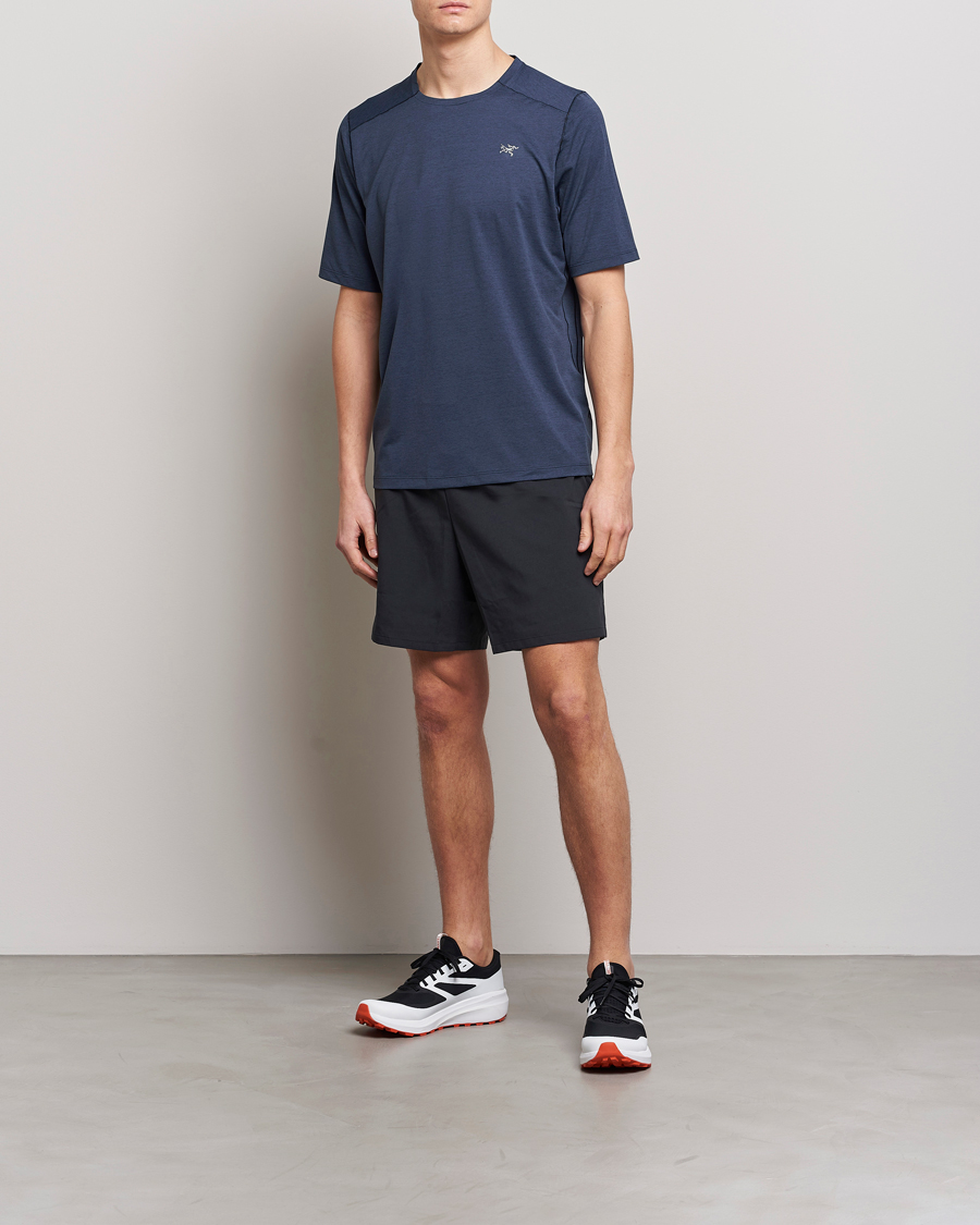 Mies | T-paidat | Arc'teryx | Cormac Crew Neck Tee Black Sapphire Heather