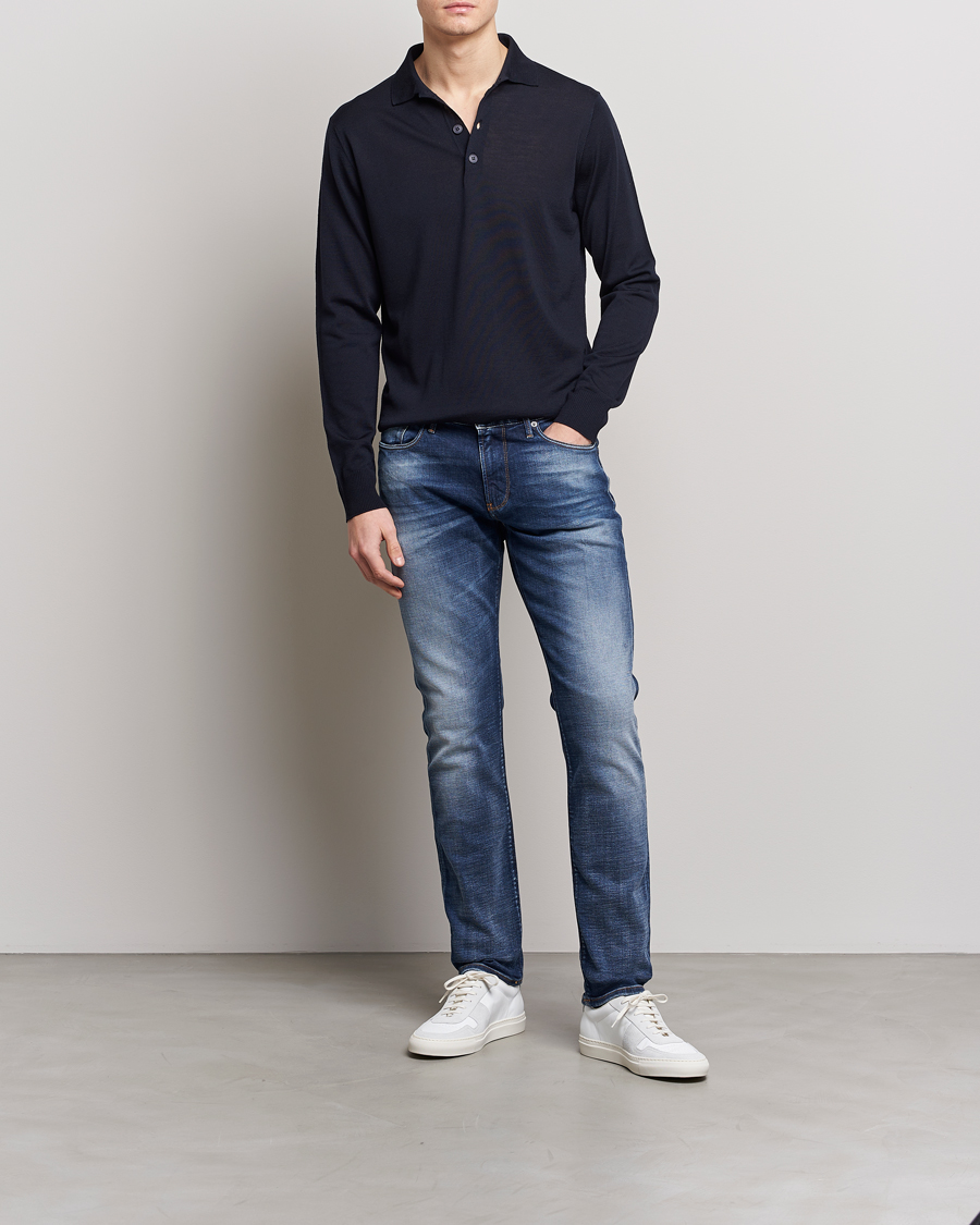 Mies | Farkut | Emporio Armani | Slim Fit Jeans Light Blue
