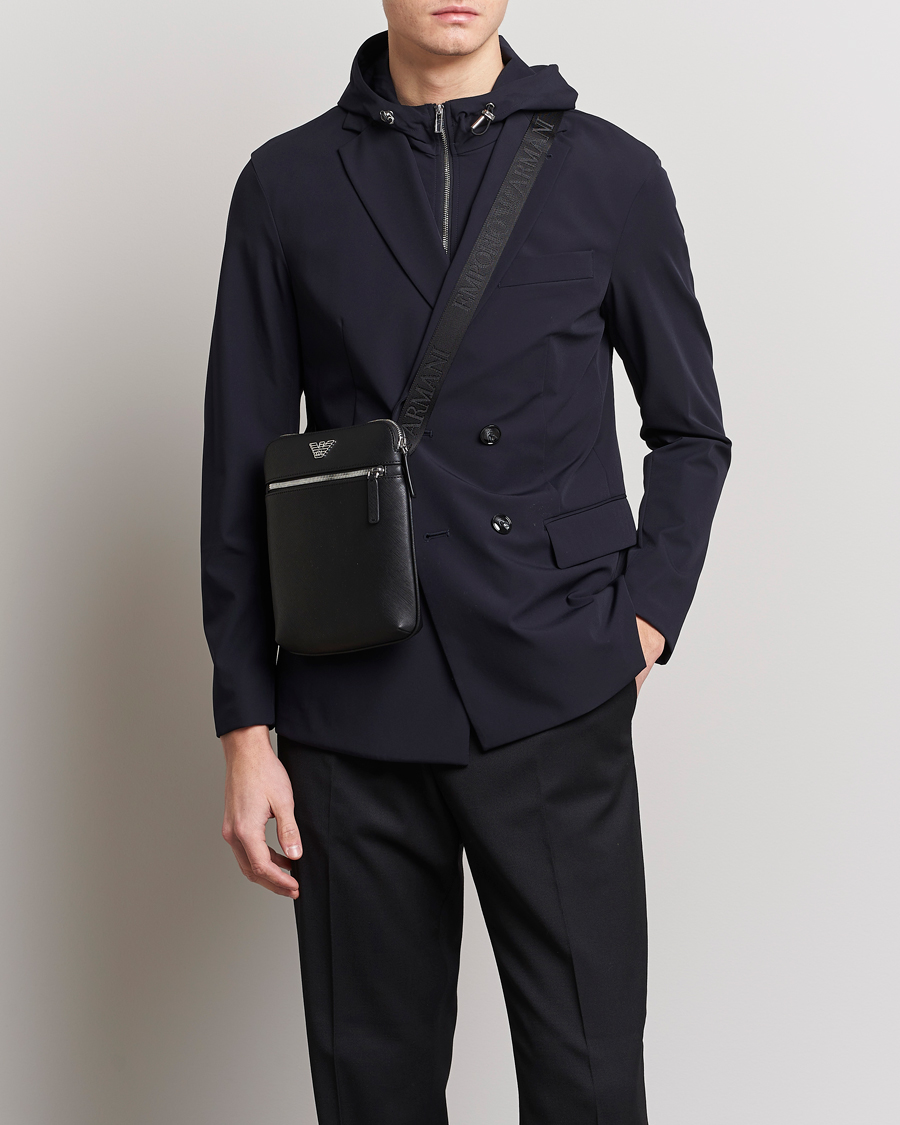 Mies |  | Emporio Armani | Leather Messeager Bag Black