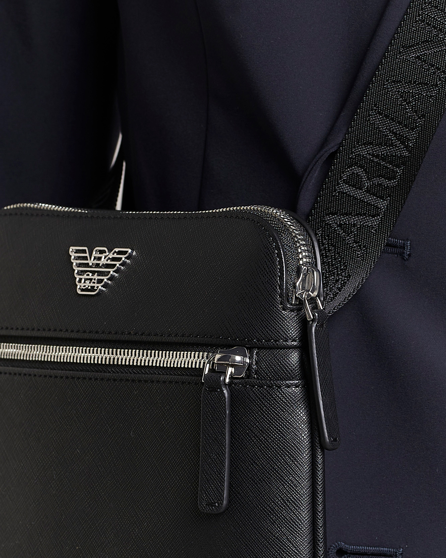 Mies | Emporio Armani Leather Messeager Bag Black | Emporio Armani | Leather Messeager Bag Black