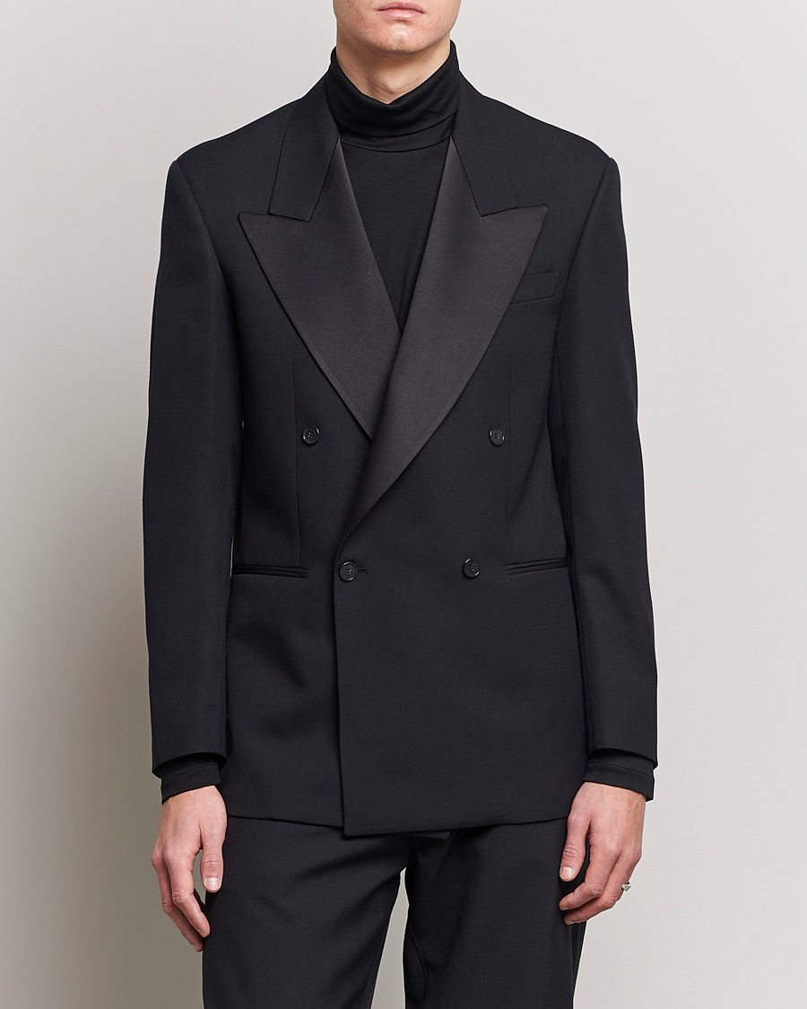 Mies | Pikkutakit | Filippa K | Tuxedo Blazer Black