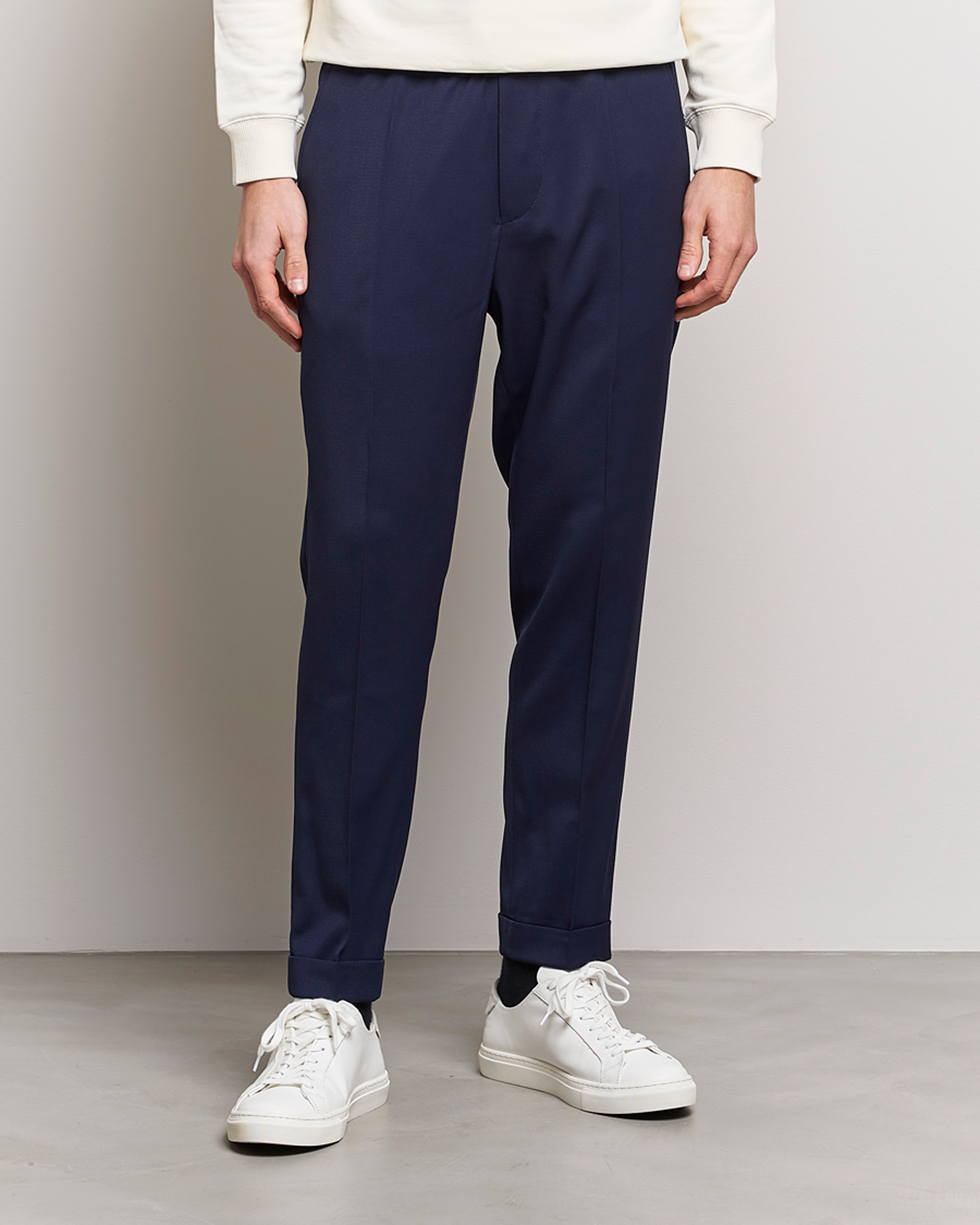 Mies | Housut | Filippa K | Terry Cropped Trousers French Navy