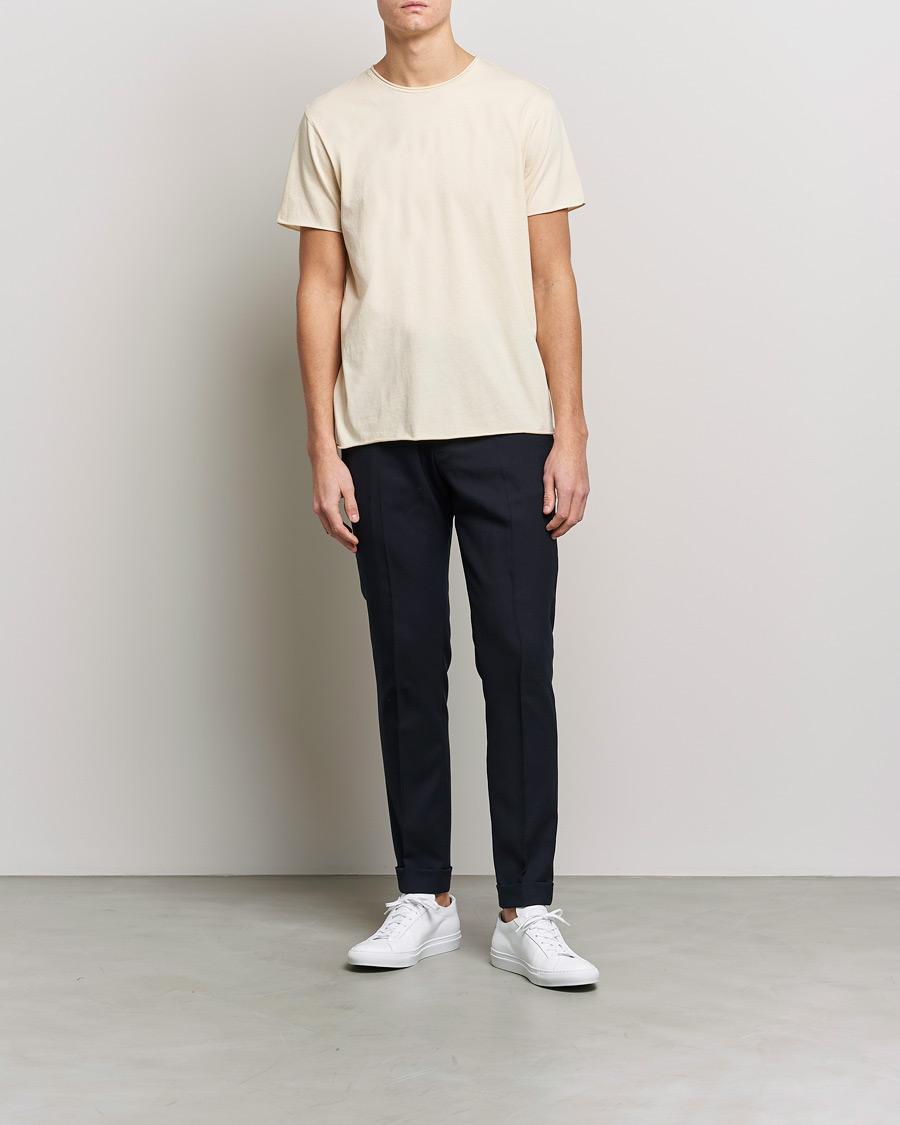 Mies | T-paidat | Filippa K | Roll Neck Tee Vanilla