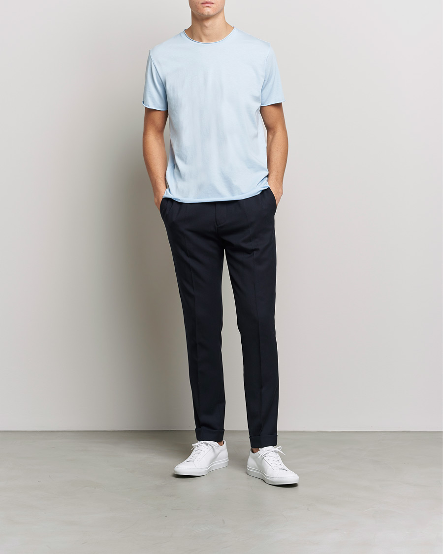 Mies | T-paidat | Filippa K | Roll Neck Tee Pastell