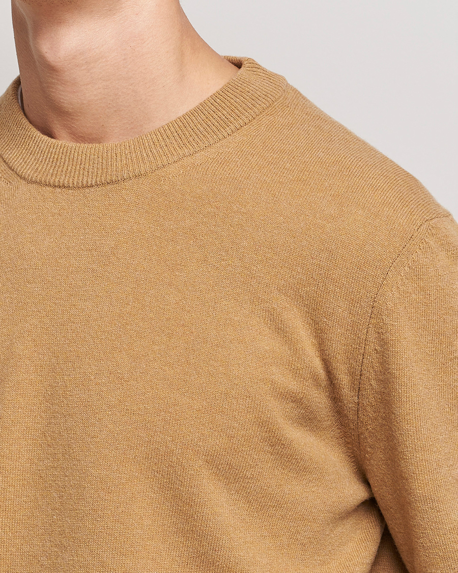 Mies | Puserot | Filippa K | Relaxed Wool Sweater Butterscotch