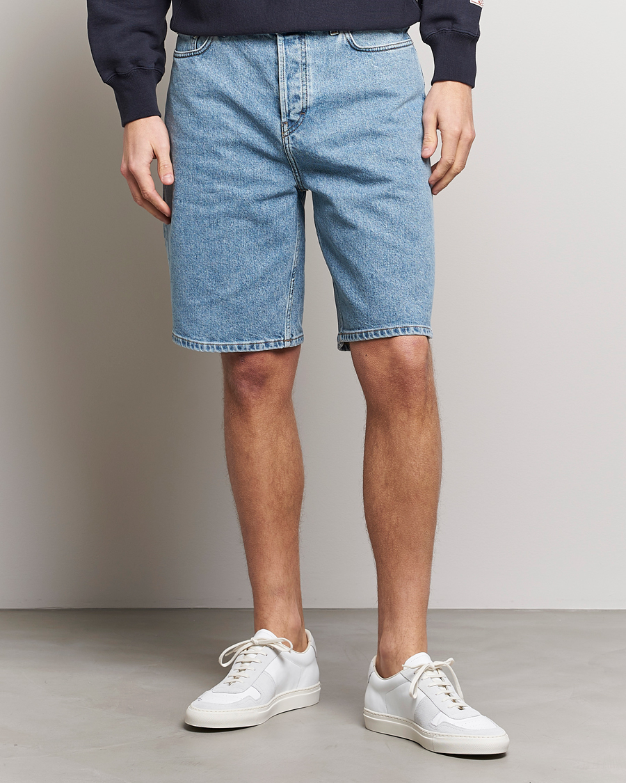 Mies |  | Filippa K | Bermuda Denim Shorts Allover Stone