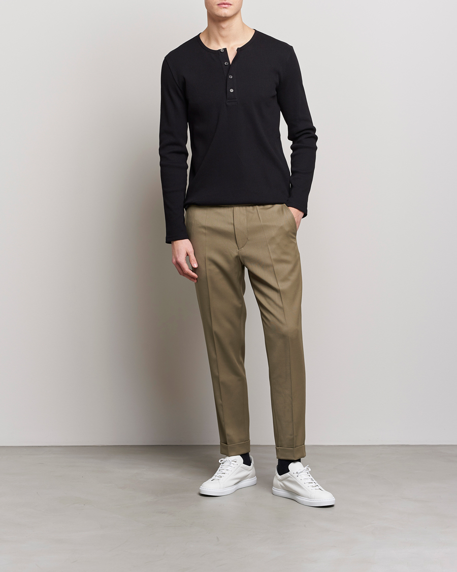 Mies | Puserot | Filippa K | Rib Henley Black