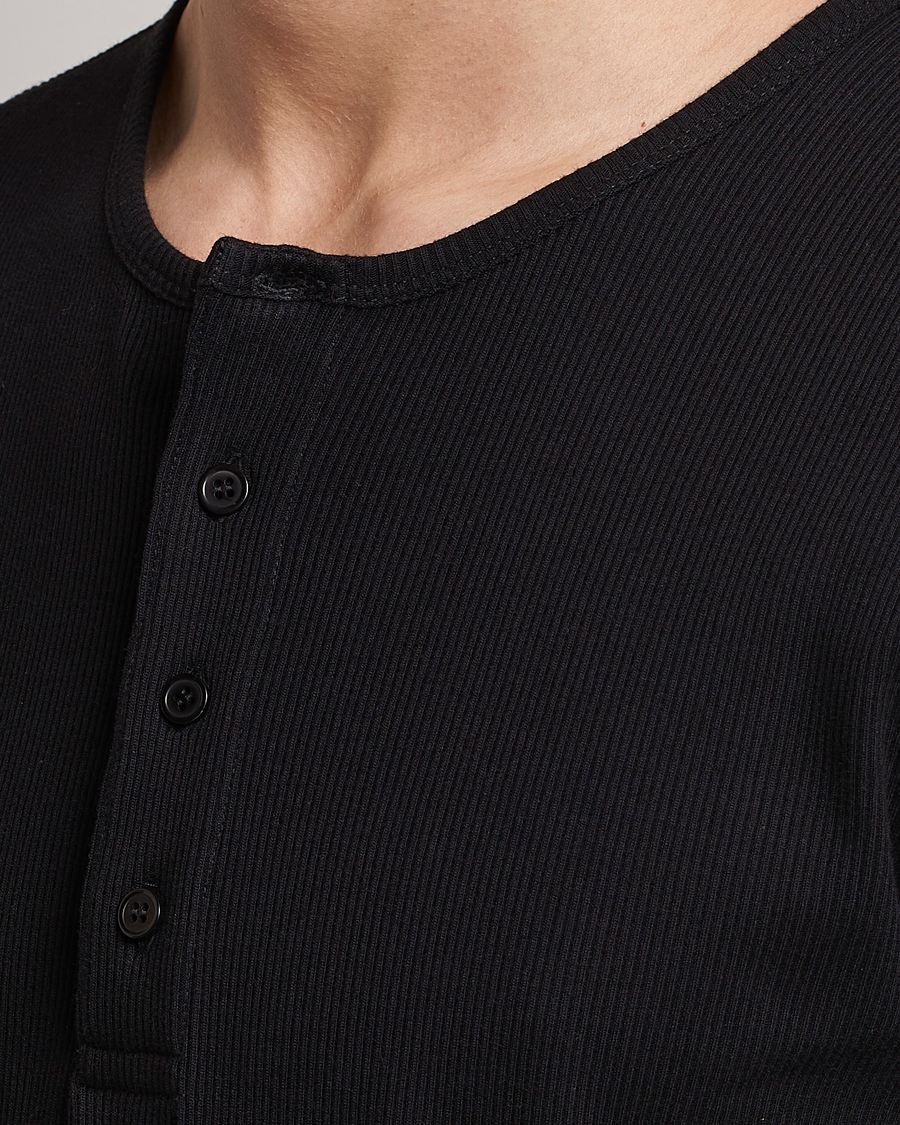 Mies | Puserot | Filippa K | Rib Henley Black