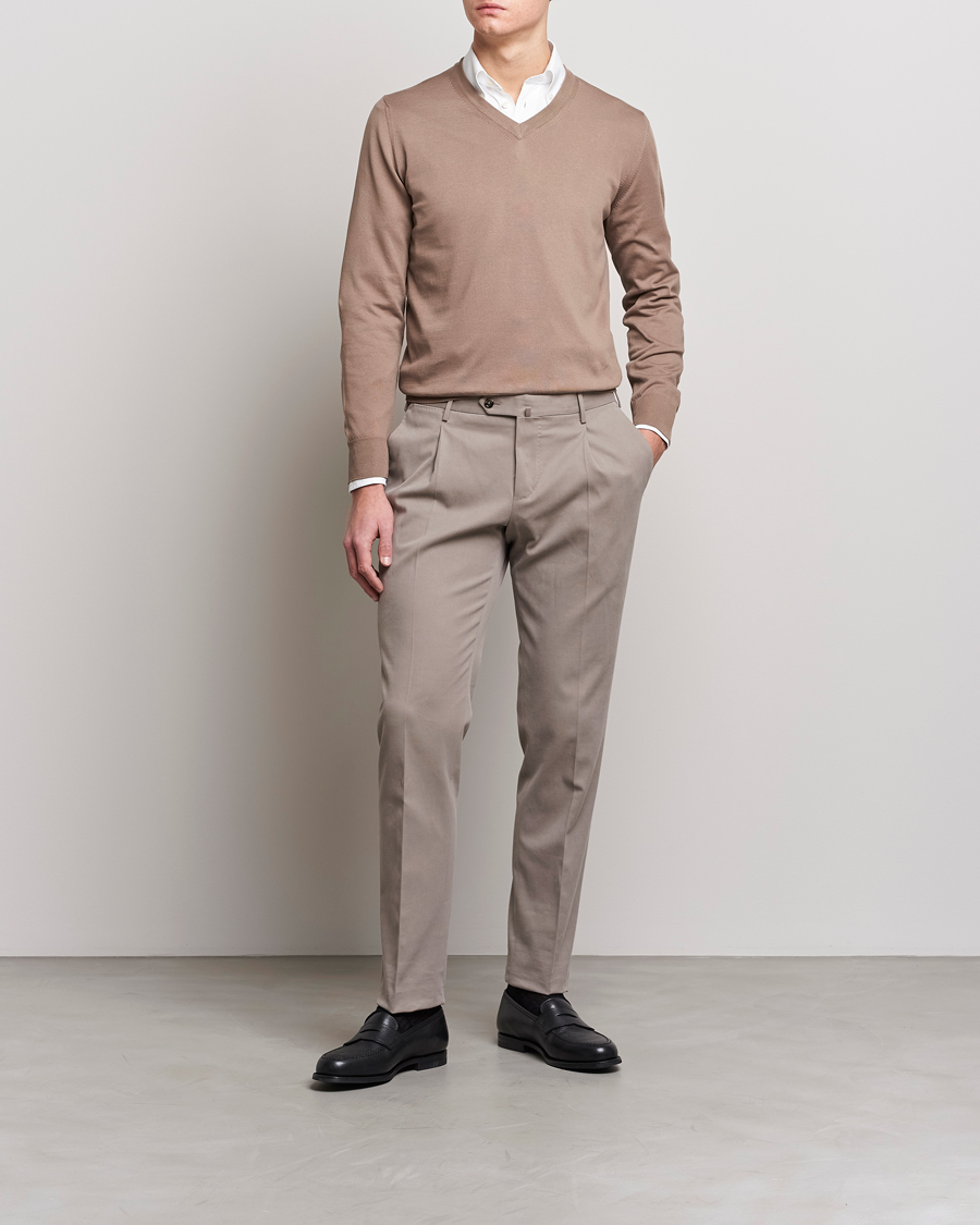 Mies | Puserot | Canali | Cotton V-Neck Pullover Brown