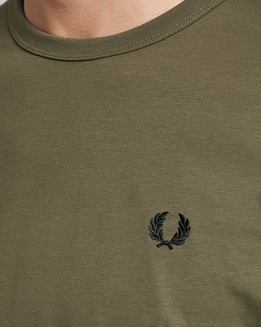 Mies | T-paidat | Fred Perry | Ringer T-Shirt Unifrom Green