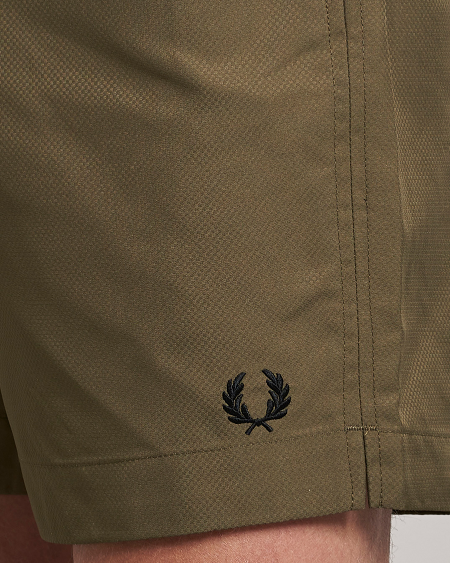 Mies | Uimahousut | Fred Perry | Classic Swimshorts Uniform Green