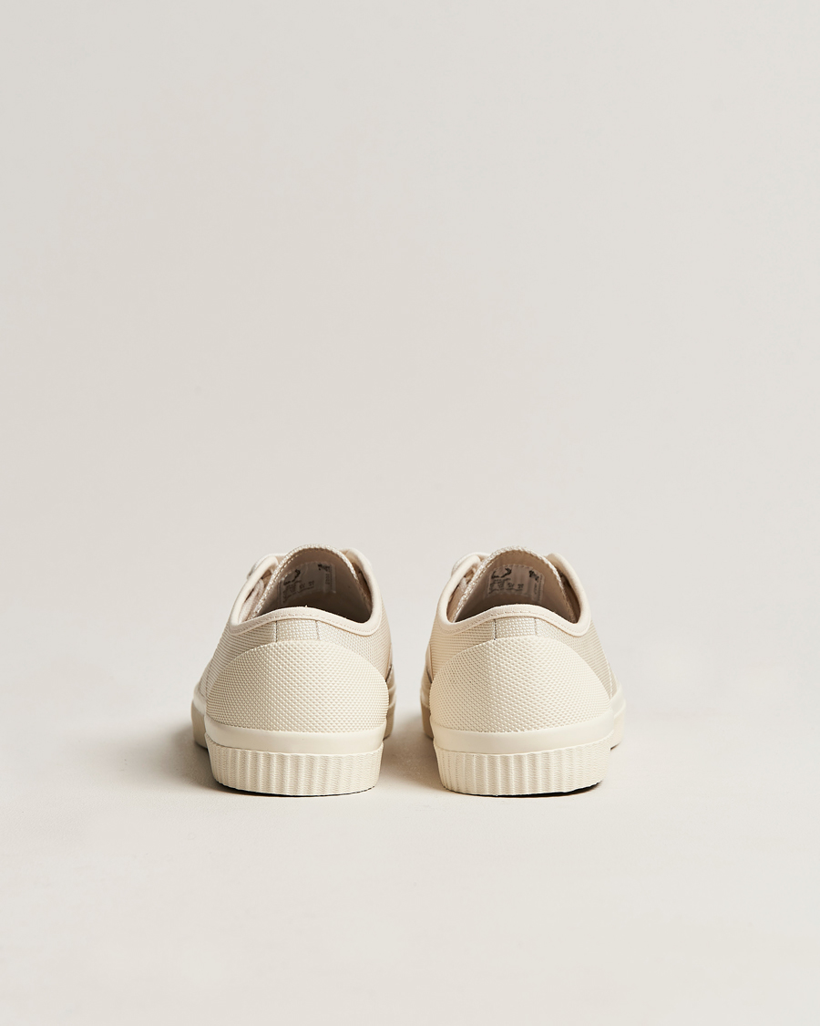 Mies | Fred Perry Hughes Low Canvas Sneaker Ecru | Fred Perry | Hughes Low Canvas Sneaker Ecru