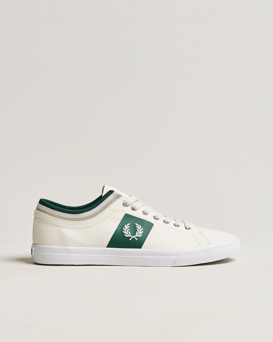 Mies | Fred Perry Underspin Tipped Cuff Twill Sneaker Porcelain | Fred Perry | Underspin Tipped Cuff Twill Sneaker Porcelain